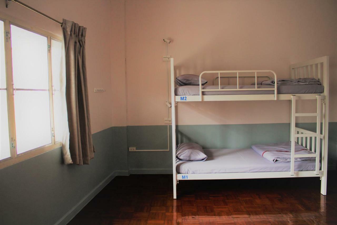 Sook Hostel (Adults Only) شيانغ ماي المظهر الخارجي الصورة